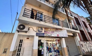 VENTA DE PH DOS AMBIENTES-RAMOS MEJIA PERMUTA