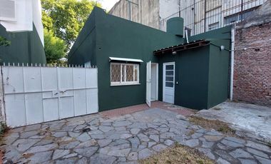 ALQUILER CASA GRAN LOTE CON JARDIN - FLORIDA