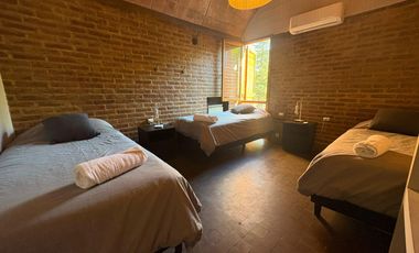 Casa en alquiler en Chacras de Coria