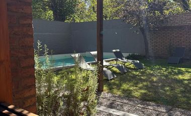 Casa en alquiler en Chacras de Coria