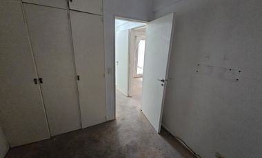 Departamento en venta de 3 ambientes mas dependencia y balcon terraza