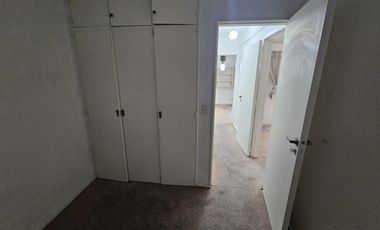 Departamento en venta de 3 ambientes mas dependencia y balcon terraza