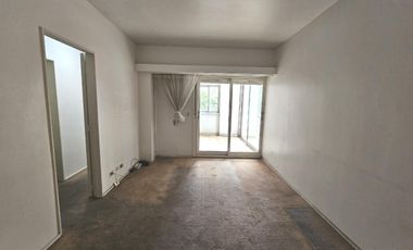 Departamento en venta de 3 ambientes mas dependencia y balcon terraza