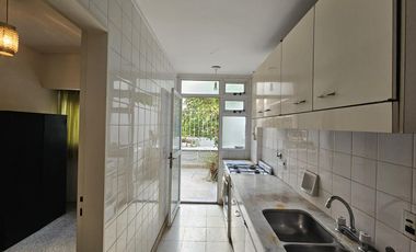 Departamento en venta de 3 ambientes mas dependencia y balcon terraza