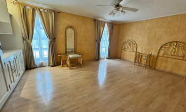 Residencia de Estilo Colonial Contemporáneo en Carretas, Querétaro | Amplia, con