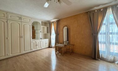 Residencia de Estilo Colonial Contemporáneo en Carretas, Querétaro | Amplia, con