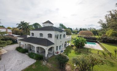 Se vende casa en La Cheltonia Venado Tuerto