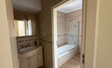 Se vende casa en La Cheltonia Venado Tuerto