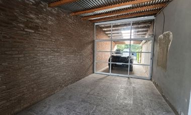 VENTA CASA EN ARROYO LEYES 2 DORM Y 2 BAÑOS