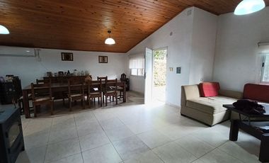 VENTA CASA EN ARROYO LEYES 2 DORM Y 2 BAÑOS