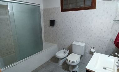 VENTA CASA EN ARROYO LEYES 2 DORM Y 2 BAÑOS