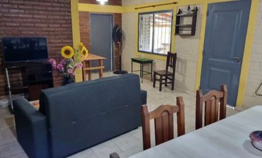 Cabañas alquiler Panaholma gran terreno y piscina