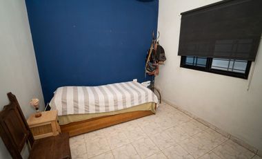 Casa Quinta 1.980mt2 con pileta y dos viviendas
