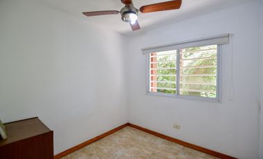 CASA EN VENTA SICARDI 2 DORMITORIOS CON PILETA