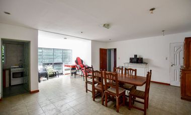 CASA EN VENTA SICARDI 2 DORMITORIOS CON PILETA