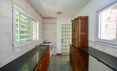 CASA EN VENTA SICARDI 2 DORMITORIOS CON PILETA