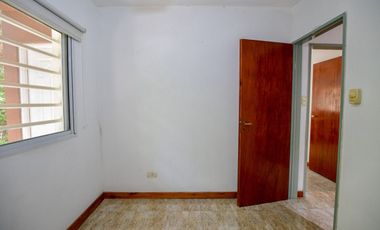 CASA EN VENTA SICARDI 2 DORMITORIOS CON PILETA