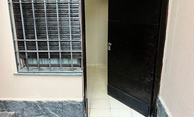 ALQUILER CONSULTORIO /OFICINA EN CENTRO DE MENDOZA