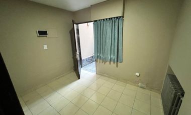 ALQUILER CONSULTORIO /OFICINA EN CENTRO DE MENDOZA