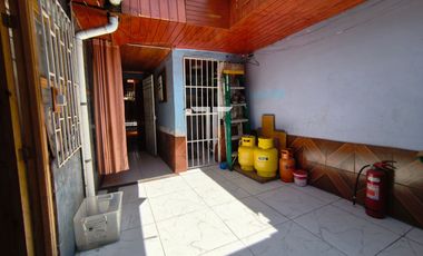 Casa En Venta -conchalí | Metro Cardenal Caro