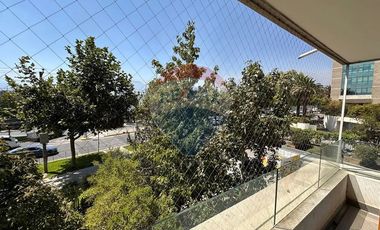Amplio Y Excelente Departamento En Arriendo