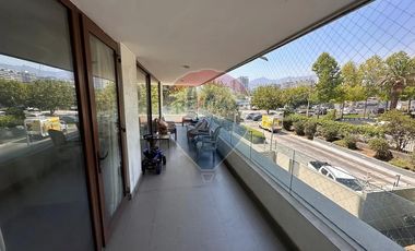 Amplio Y Excelente Departamento En Arriendo