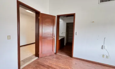 Exclusiva Residencia con alberca enVENTA  – Las Rosas, Gómez Palacio, Dgo