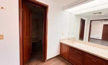 Exclusiva Residencia con alberca enVENTA  – Las Rosas, Gómez Palacio, Dgo