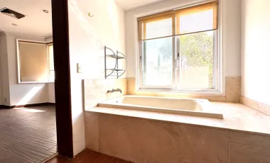Exclusiva Residencia con alberca enVENTA  – Las Rosas, Gómez Palacio, Dgo