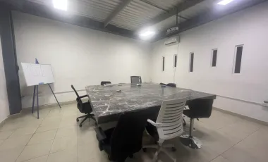 BODEGA CON OFICINAS EN LA UNION,TORREÓN COAHUILA