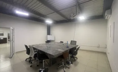 BODEGA CON OFICINAS EN LA UNION,TORREÓN COAHUILA