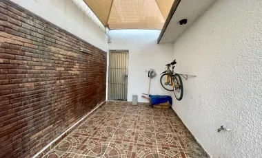 Casa en Venta de un piso, con Patio y Piscina en Lerdo Centro, Durango