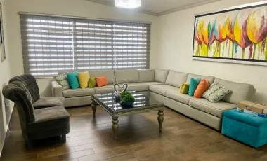 Casa en Venta de un piso, con Patio y Piscina en Lerdo Centro, Durango