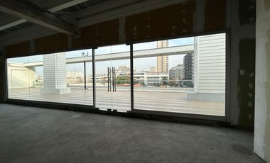Local comercial en arriendo  en SANTIAGO