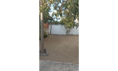 Excelente casa interior en arriendo