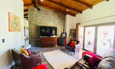 Marchigue, Espectacular Casa en Los Maitenes