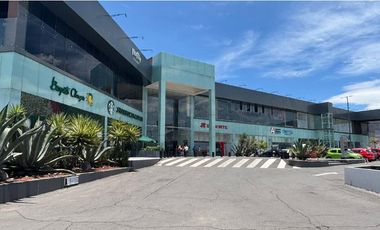 Power Center estratégico en el corredor Toluca-Metepec con alta visibilidad, excelente conectividad y oportunidades comerciales únicas.
