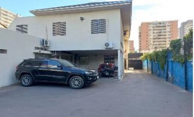 Centro Médico Funcionando en  San Miguel