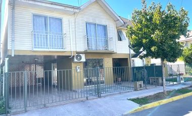 Casa en Arriendo en Avenida Troncal 7836.La Cruz