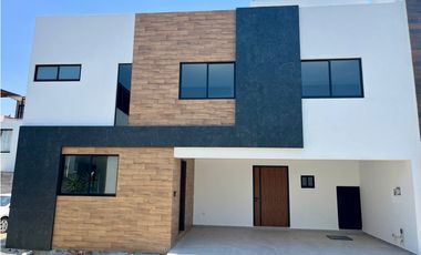 casa en venta en cholula zona plaza san diego