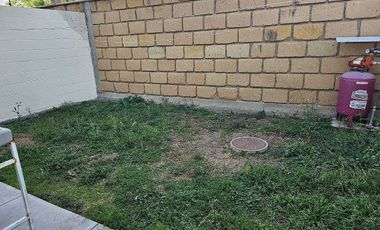 Casa en renta en santa fe juriquilla 3 Rec y estudio en Pb cerrado