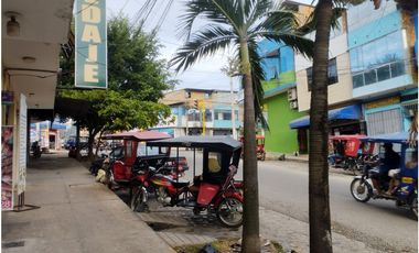 SE VENDE INMUEBLE CON LOCAL COMERCIAL Y DEPARTAMENTO EN TARAPOTO