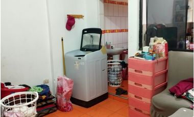 SE VENDE INMUEBLE CON LOCAL COMERCIAL Y DEPARTAMENTO EN TARAPOTO
