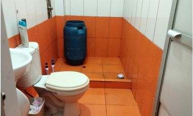 SE VENDE INMUEBLE CON LOCAL COMERCIAL Y DEPARTAMENTO EN TARAPOTO