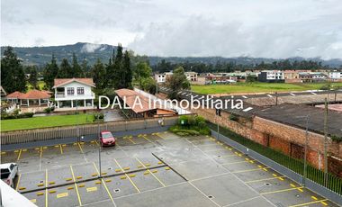 SE ARRIENDA OFICINA EN CAJICA SECTOR CALAHORRA
