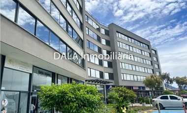 SE ARRIENDA OFICINA EN CAJICA SECTOR CALAHORRA
