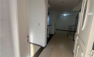 SE ARRIENDA CASA DENTRO DE CONDOMINIO AL NORTE DE ARMENIA