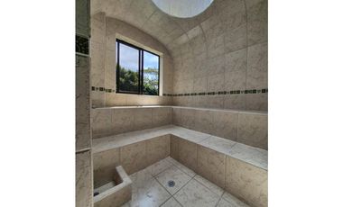 VENTA DE CASA CAMPESTRE EN ALTOS DEL ESCOBERO ENVIGADO