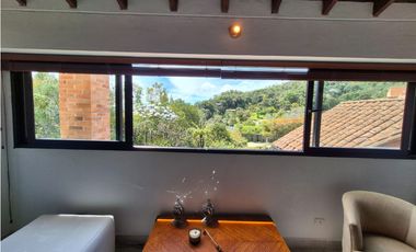 VENTA DE CASA CAMPESTRE EN ALTOS DEL ESCOBERO ENVIGADO