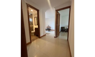 VENTA DE APARTAMENTO PONTEVEDRA PARTE PLANA ENVIGADO